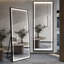 Large miroir de plancher avec lumières