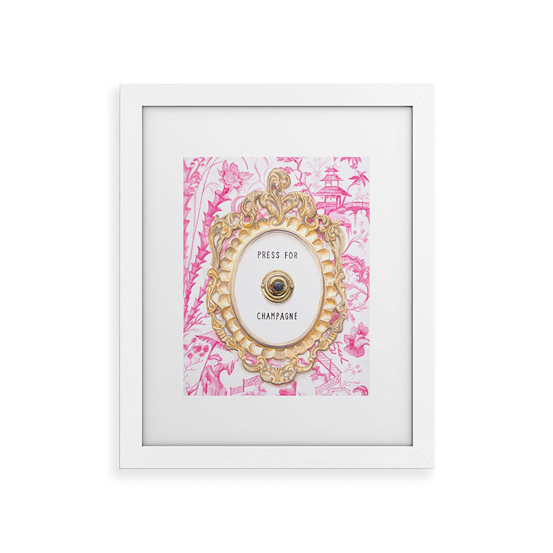 «Lisa Golightly Press For Champagne», reproduction d'art encadrée, Blanc, H 36 po x l 24 po