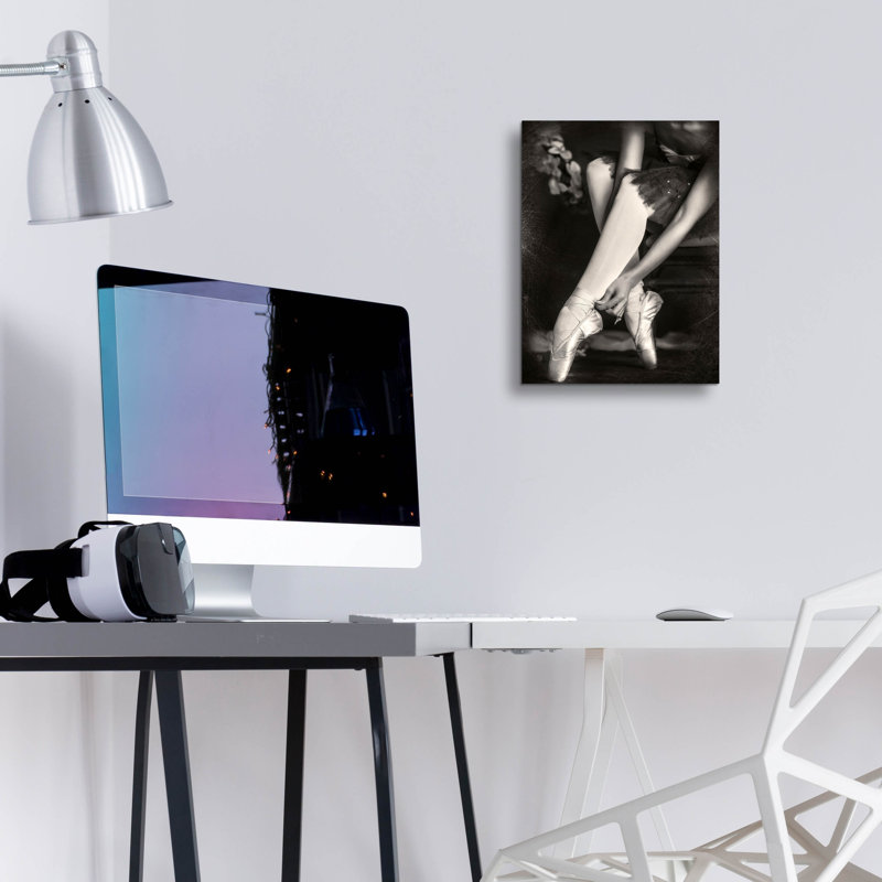 «Art Of Dance» par PhotoINC Studio, H 16 po x l 12 po