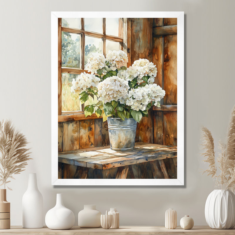 Hortensias sur la table de grange III - décoration murale florale, H 20 po x l 12 po, Reproduction encadrée d'une seule photo