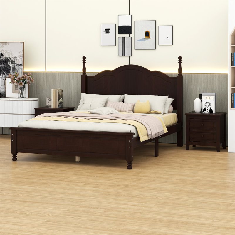 Lit plateforme en bois et deux tables de chevet, Double, Noyer foncé