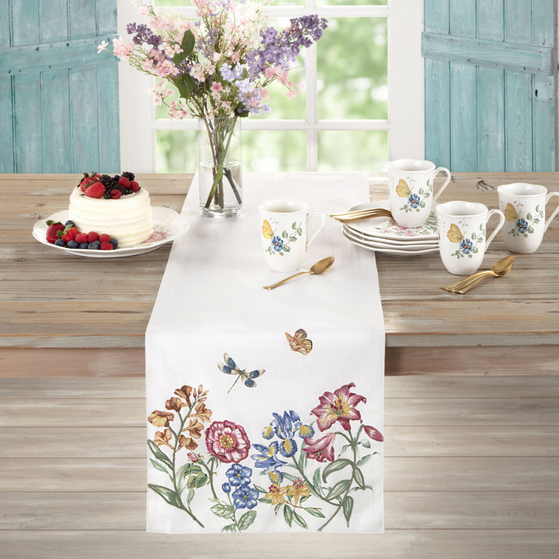 Tapis de couloir brodé 14 po x 72 po Lenox Butterfly Meadow Garden