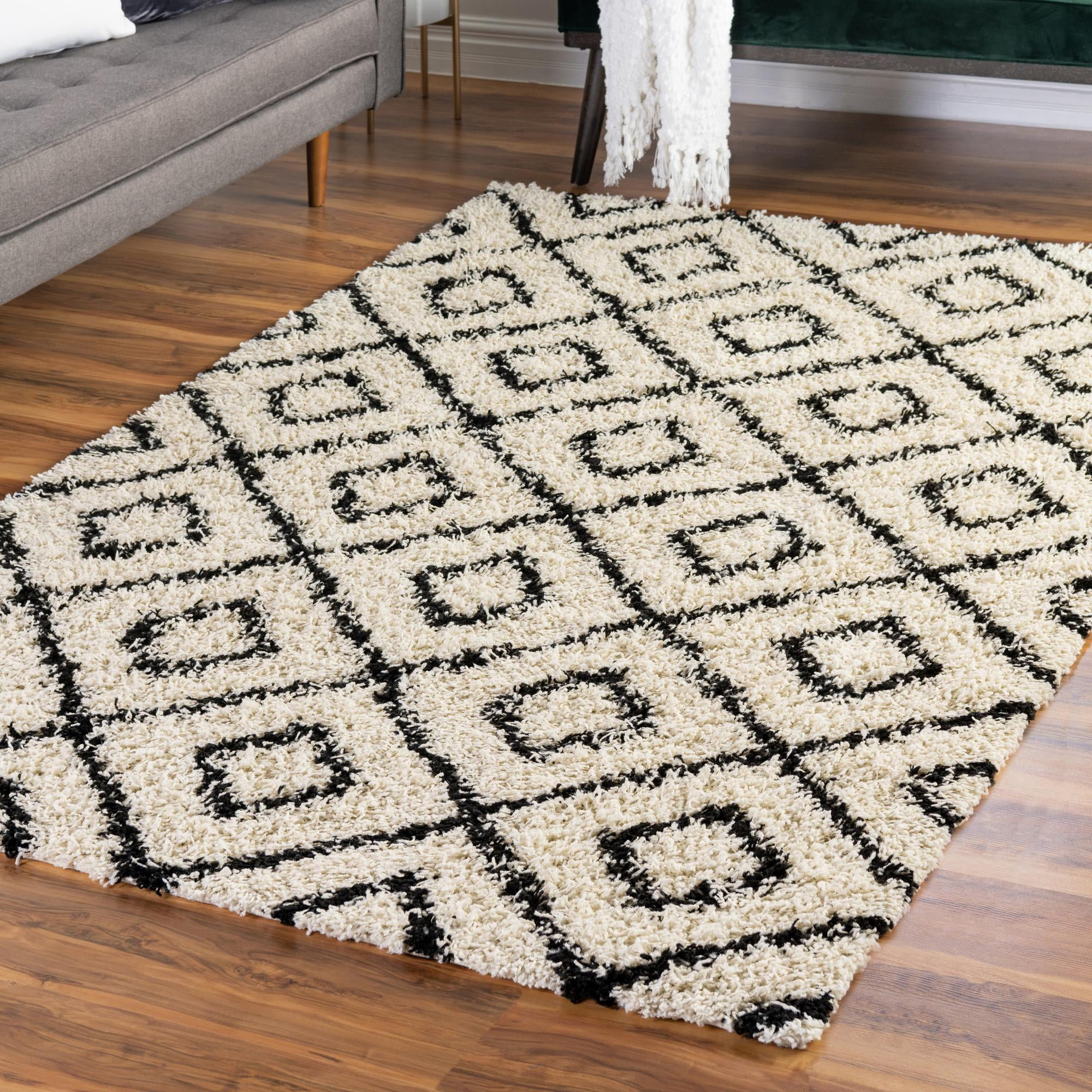 Wedge Rugs Foundry Select Ruth Trellis Shag Rug White and Black & Reviews ...