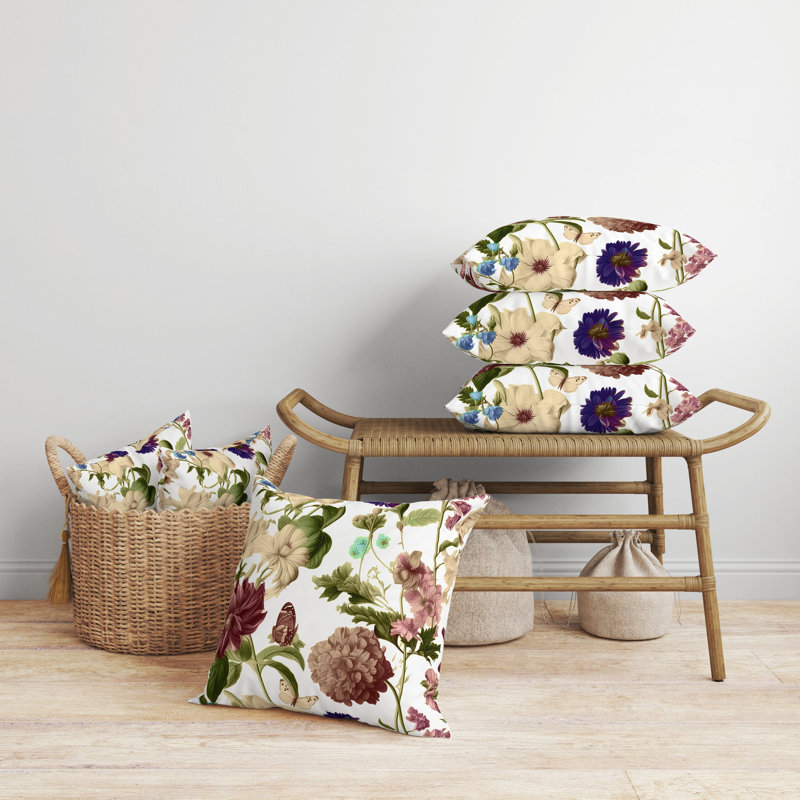 Coussin décoratif réversible Mixed Flower Delight, H 26 po x l 26 po, Blanc / vert / rose floral