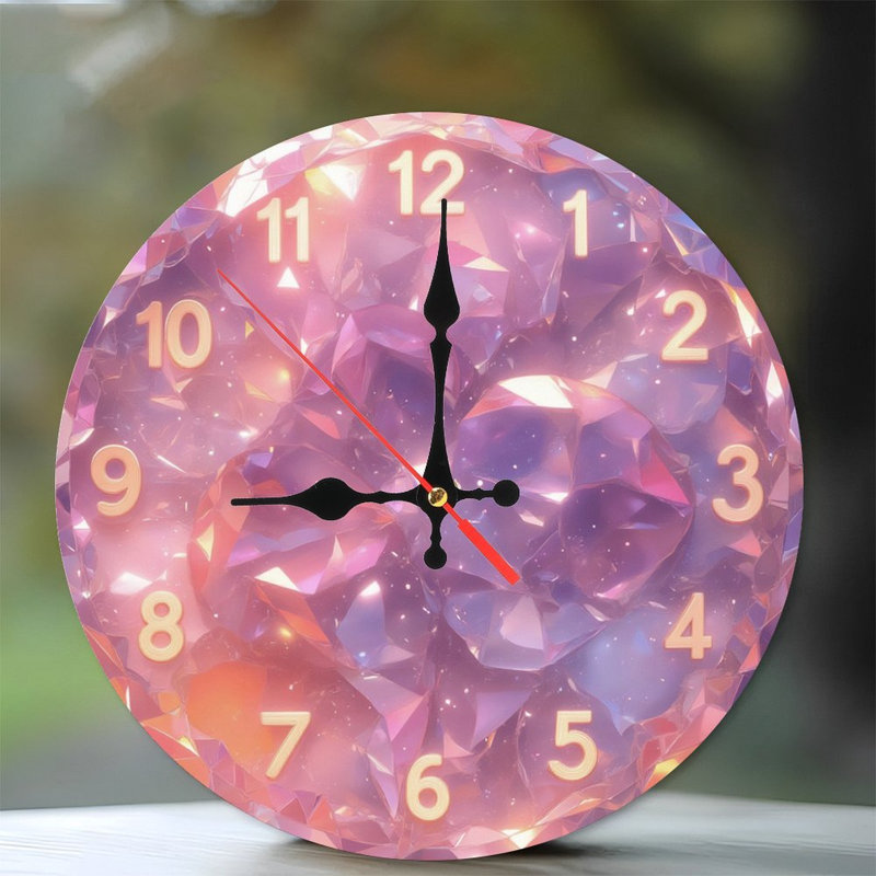 Horloge sur pierres précieuses roses