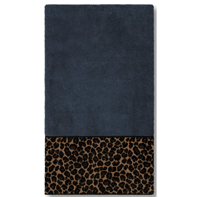 Spots Midweight Bath Towel