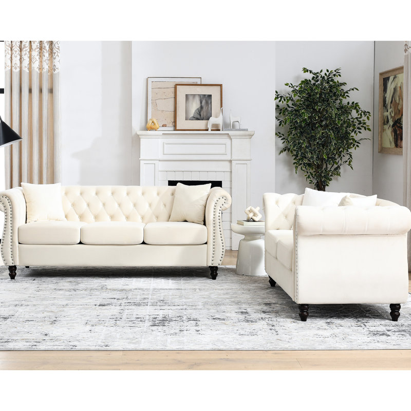 Magnifique velours beige 3 + 2 avec construction solide