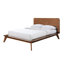 Chambre pleine grandeur en noyer 3 pièces, lit plateforme en bois massif et 2 tables de chevet, style transitionnel Mid-Century, tête de lit à panneau, pieds fuselés ronds, système de bout