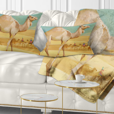 Chameau marchant dans le désert - Coussin décoratif imprimé animal
