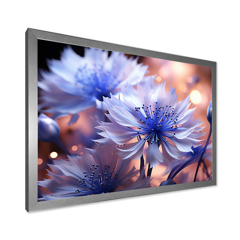 «Dreamy Mauve Cornflowers Impression II», impressions sur toile, Cadre simple argenté, H 16 po x l 32 po x P 1 po