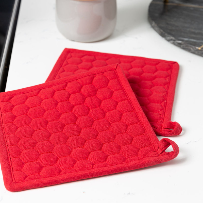 FabStyles Cotton Potholder Set, Red