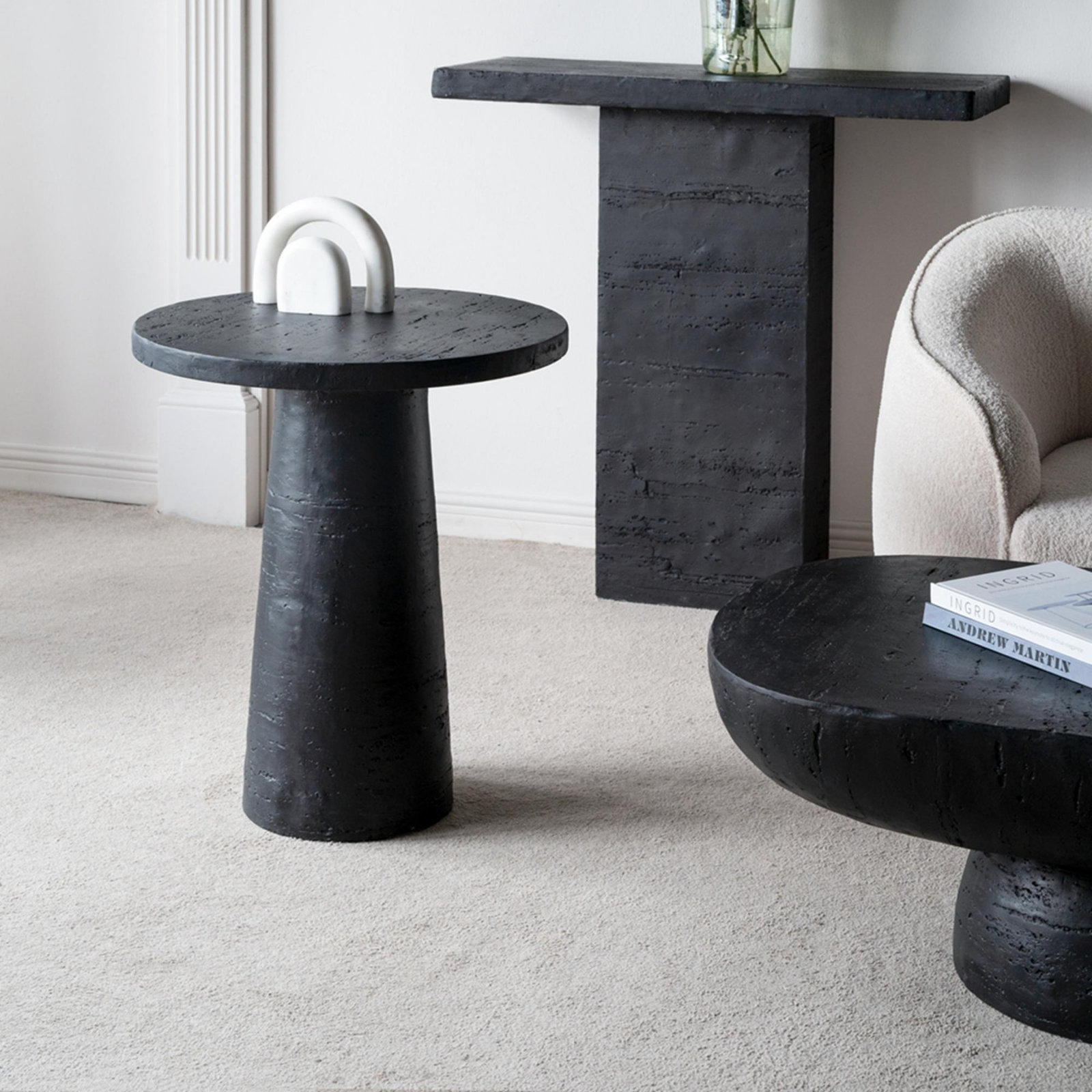 Cuaron End Table, Black