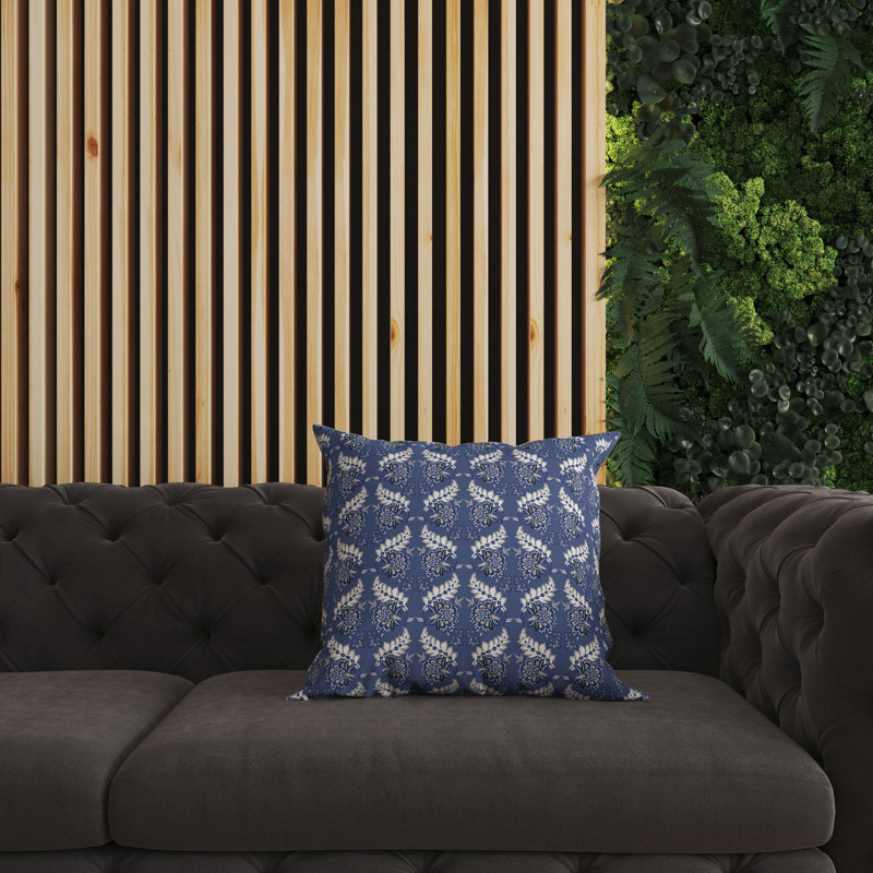 Coussin décoratif botanique intérieur / extérieur Botanical Bouquet, H 16 po x l 16 po, Bleu / blanc