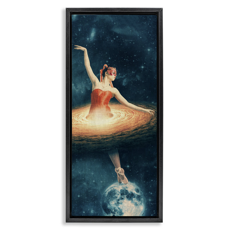 Ballerine dansante, robe nébuleuse surréelle, H 11 po x l 25 po, Cadre flottant noir de jais