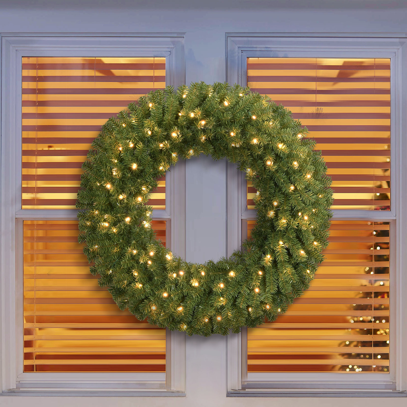 Pre-Lit Spruce Christmas Wreath, 36" H x 6" W