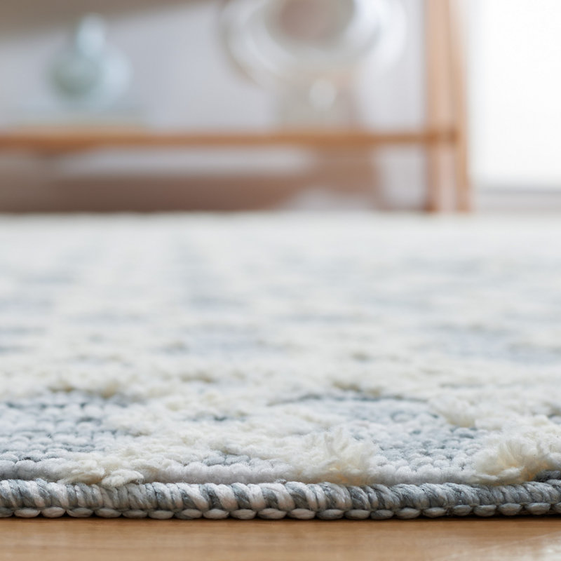 Quiogue Performance Machine Washable Geometric Rug, Rectangle 4' x 6'