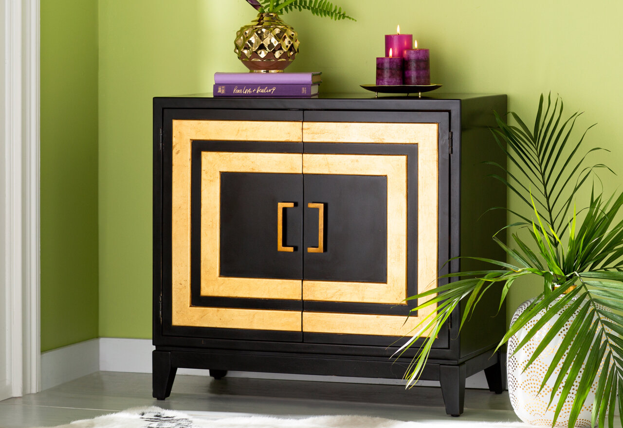 Style   Store  Accent Chests 