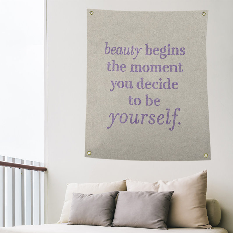 Tapisserie citation en polyester true, H 59 pi x l 50 po, Blanc / Mauve