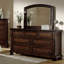 Commode classique transitionnelle à 7 tiroirs avec placage de bouleau brun et placage de bouleau caché