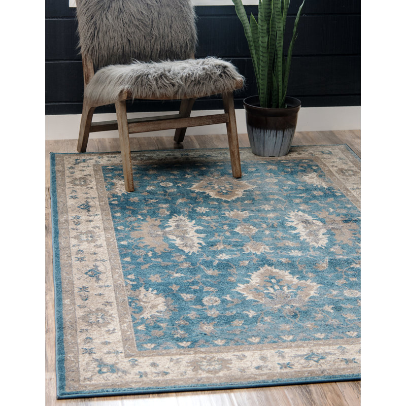 Tapis bleu Patino, Rectangle 4 pi 1 po x 6 pi 1 po