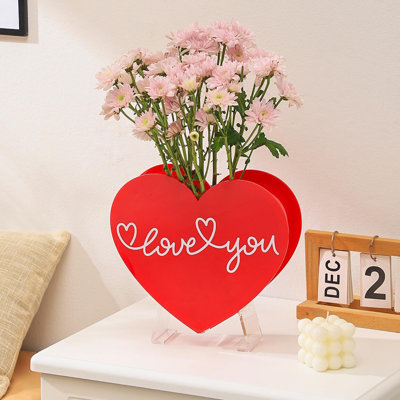 Matricia Acrylic Table Vase