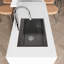 Évier de cuisine en acier inoxydable, à simple cuve, lavabo sur pied fait à la main en noir, avec bonde et crochet US Standard-135689408
