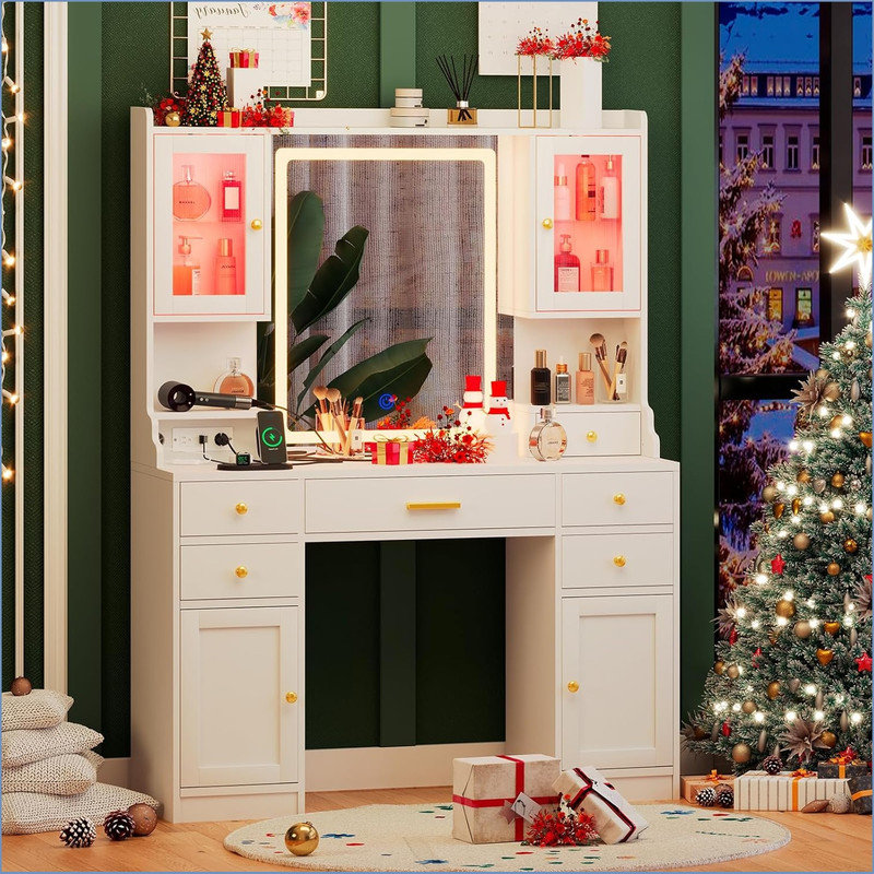Dressing Table with Mirror