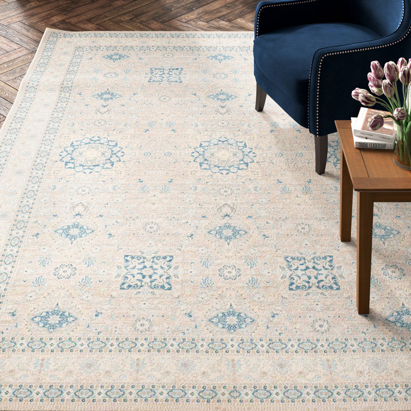 Borchardt Oriental Hand Woven Area Rug, Rectangle 201 x 279 cm