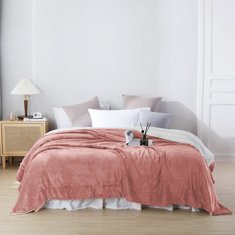 Jeté réversible en molleton Sherpa Plush - Couverture douce et chaude pour lit et canapé, Grand (90 x 90), Rose
