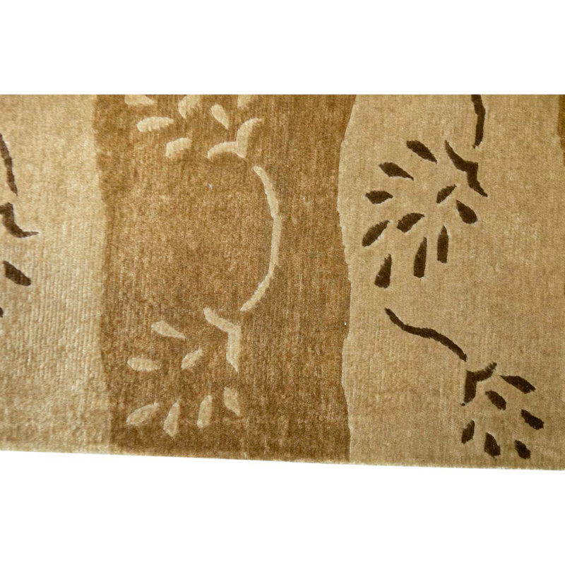 Hand Woven Wool Floral Area Rug