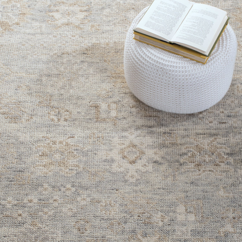 Oriental Hand-Knotted Wool Light Grey / Beige Area Rug, Rectangle 8' x 10'