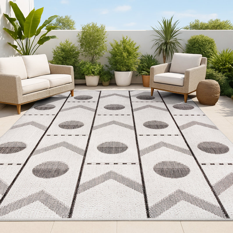 Matthew Modern Geometric Cream/Black Indoor/Outdoor Rug, Rectangle 7'10" x 10'