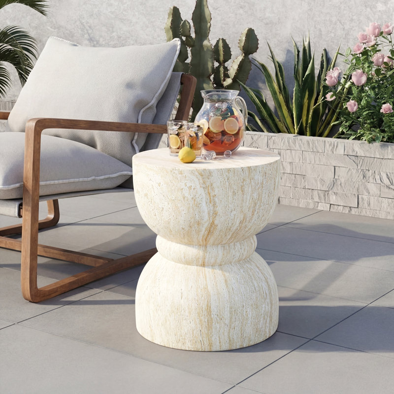 Table d'appoint d'extérieur en béton, Jaune