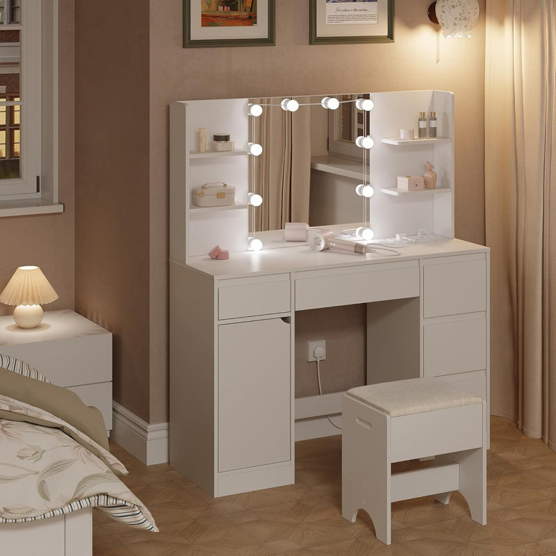 Dressing Table with Mirror