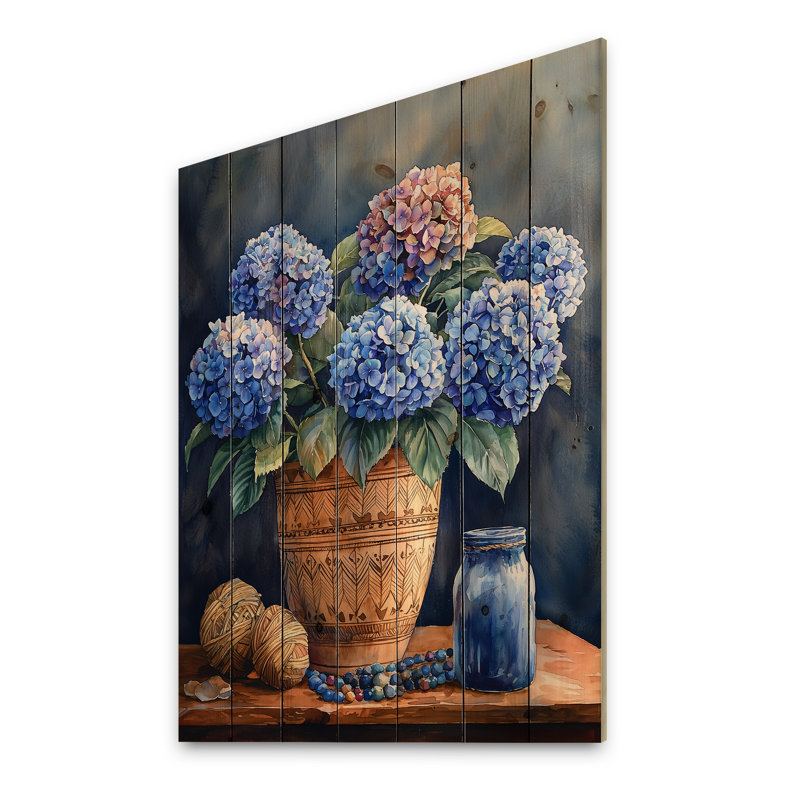 Hortensias dans un vase tribal - impression d'hortensias sur bois de pin naturel, H 44 po x l 34 po x P 0,78 po