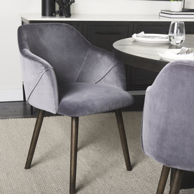 Fauteuil rembourré gris foncé