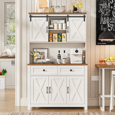 Armoire de rangement 67,7 pouces Farmhouse Pantry avec portes de grange coulissantes