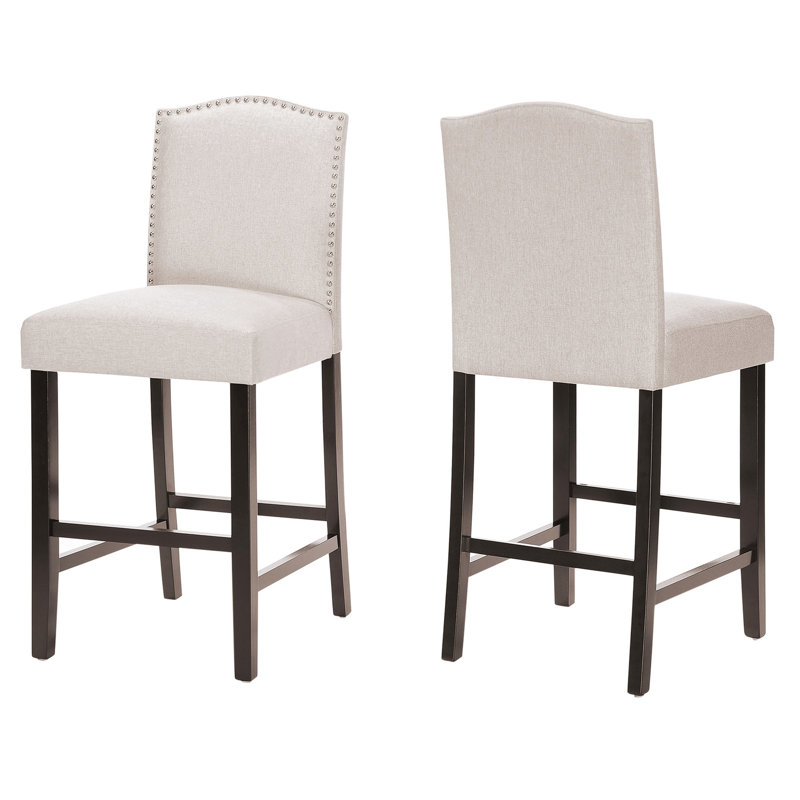 Tabouret de comptoir Kd - pieds teints, garniture cloutée sophistiquée, fauteuil en cuir reconstitué, rembourrage de siège confortable, repose-pieds parfaitement placés, tabouret transitionnel, palette de couleurs blé, 21,99 po L, 41,24