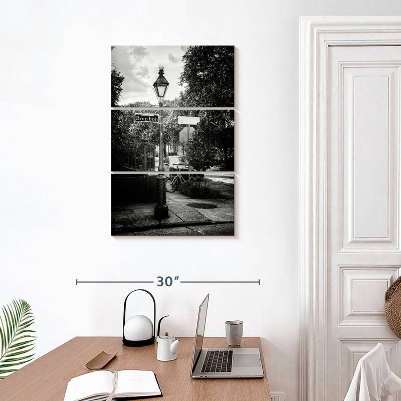 Nicci Black NOLA - Rue Bourbon, 32" H x 20" W