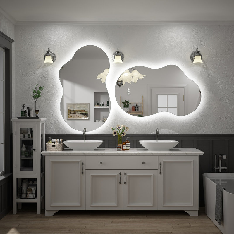 Miroir irrégulier pour salle de bain / meuble-lavabo en verre trempé à DEL certifié UL - Basics by Wayfair ™, 40 po x 24 po