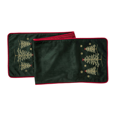Christmas Tree Forest Runner