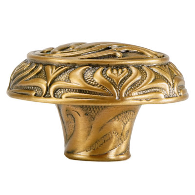 ASSORTED KNOB IN PLATE