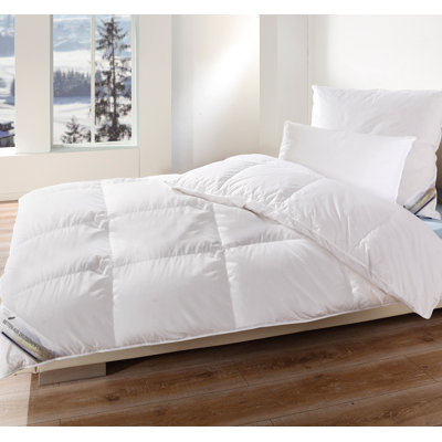 Medium Down Alternative Comforter