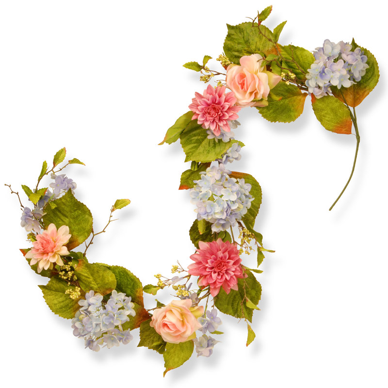 Guirlande de 70 pouces d'hortensias, de roses et de dahlias