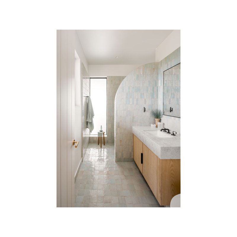 Perfect Under-Mount Basin, Centric Rectangle with Overflow