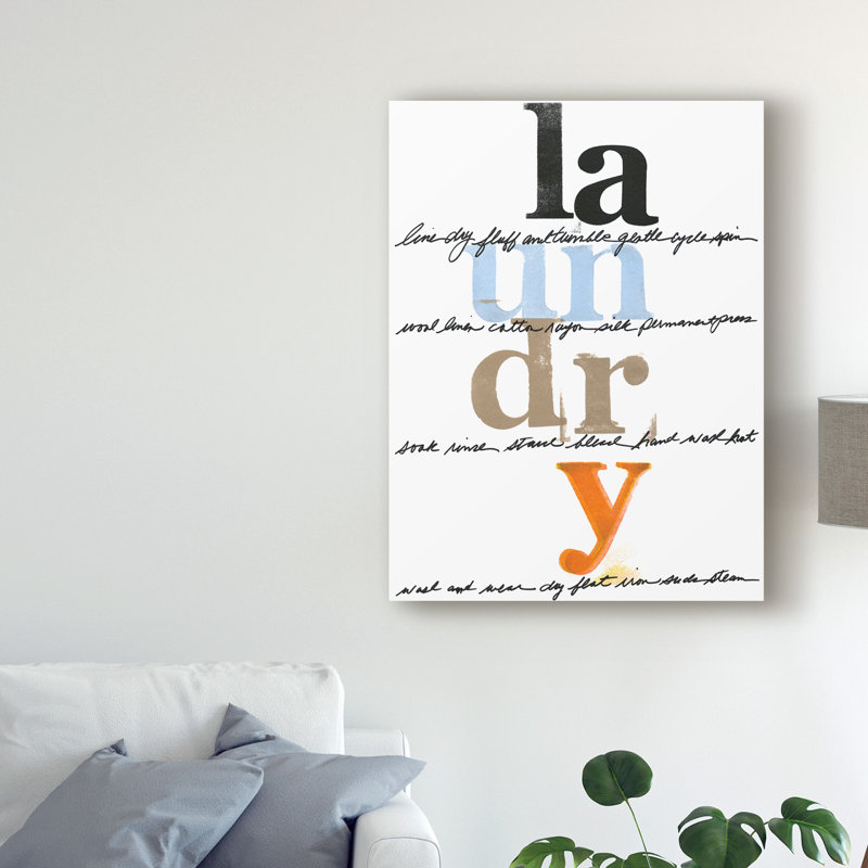 «Laundry Lines I» par Deborah Velasquez, reproduction d'art graphique sur toile, H 32 po x l 24 po x P 2 po