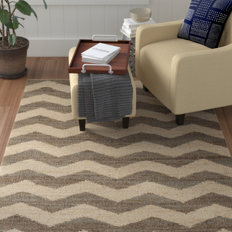 Hermine Chevron Indoor Rug, Rectangle 4' x 6'