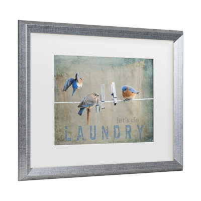 «Laundry Day Bluebirds» par Jai Johnson