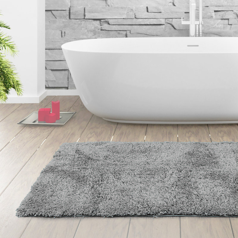 Tapis pour salle de bain rectangulaire en polyester antidérapant Ciarra, l 20 po x L 32 po, Argent