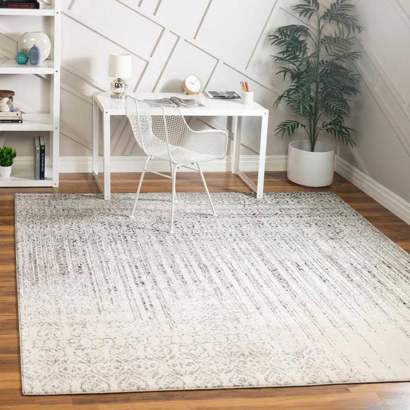 Tapis à motif géométrique gris Emeraude, Carré 7 pi 10 po